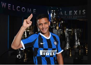 بعد رحيله إلى إنتر ميلان سولشاير سانشيز يمتلك مستقبل ا في مانشستر يونايتد