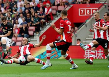 بالفيديو مانشستر يونايتد يتعثر مجددا ويفقد نقطتين في سانت ماري