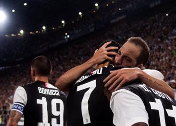 بالفيديو كوليبالي يهدي يوفنتوس فوز ا مثير ا برباعية في الدقائق الأخيرة على حساب نابولي