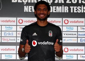 تعرف على موعد أول مباراة لمحمد النني مع بشكتاش في الدوري التركي