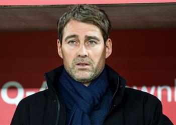 بعد تعيينه مدرب ا للأهلي الصحف السويسرية والبلجيكية أخير ا فايلر يحصل على وظيفة