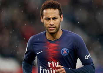 بعدما تأكد بقاءه لو باريزيان باريس سان جيرمان يعقد اجتماع ا هام ا مع الأولتراس بشأن نيمار