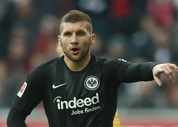 ميلان يتفوق على الإنتر في صراع ضم ريبيتش