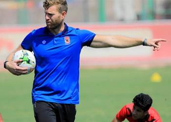 الأهلي يستقر على توجيه الشكر لـ مخطط أحمال الفريق