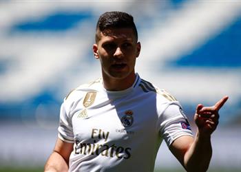 تشكيل ريال مدريد ضد فياريال يوفيتش يقود الهجوم وفينسيوس بديلا