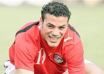 الظهور الأول لـ عمرو زكي مع عصام الحضري بعد حادث الصحراوي