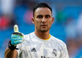 سكاي نافاس يصل فرنسا للتوقيع رسميا مع باريس سان جيرمان