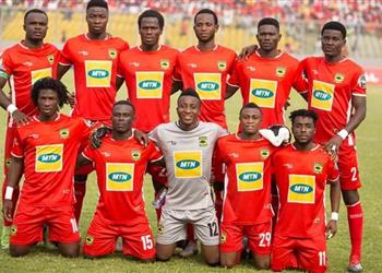 أسطورة غانا أشانتي كوتوكو يستحق مكانة أعلى مثل الأهلي والترجي في الكرة الإفريقية