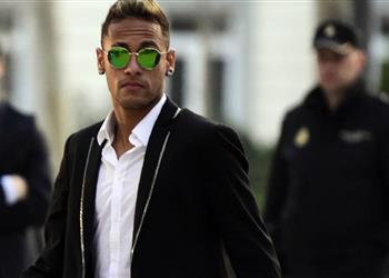 نيمار وبرشلونة يجتمعان في المحكمة بعد فشل مفاوضات الصيف