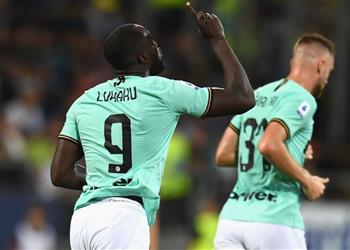 بيان ألتراس الإنتر ردا على هتافات لوكاكو العنصرية الحقيقية في المدارس وليست الملاعب