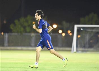 بالصور أيمن حفني ينتظم في مران مصر المقاصة لأول مرة