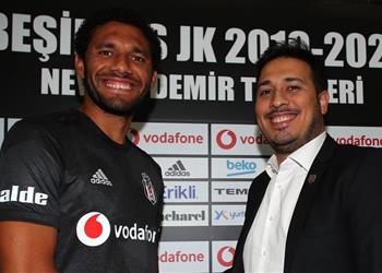 على رأسها محمد النني بشكتاش يعلن قائمته للمشاركة في الدوري الأوروبي