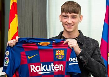 وست بروميتش آلبيون يهدد بشكوى برشلونة للفيفا