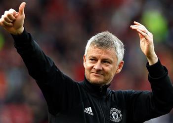 لاعب مانشستر يونايتد الشاب يقترب من تجديد عقده