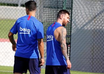 موندو ديبورتيفو ميسي وسواريز جاهزان لمباراة برشلونة وفالنسيا بعد التوقف الدولي
