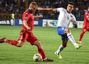 بيليجريني يتحدث عن الفوز على أرمينيا وي شيد بمخيتاريان