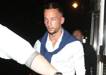 لاعب تشيلسي السابق يتعرض للضرب في ملهى ليلي