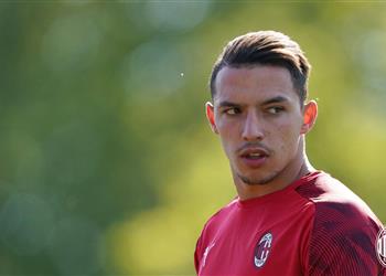 كريستيانو رونالدو أحد أكبر المعجبين بالجزائري بن ناصر