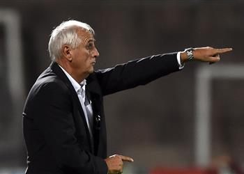 مدرب كوسوفو لست راضي ا عن شوطنا الأول أمام إنجلترا وأتحمل مسئولية ما حدث