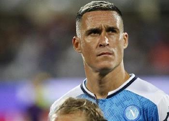 وكيله كاليخون رفض العرض الأول للتجديد مع نابولي