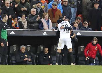 بعد إقالة مارسيلينو باريخو ينتقد مالك فالنسيا بشكل غير مباشر