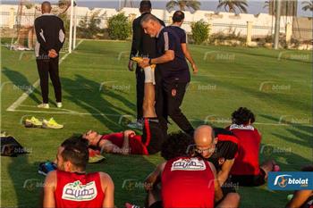 مران الأهلي أساسيو بتروجيت في الجيم والبدلاء تحت قيادة الشعلالي