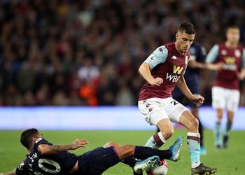 بمشاركة البديل أحمد المحمدي وغياب تريزيجيه أستون فيلا يتعادل سلبي ا مع وست هام