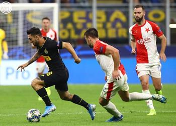 بالفيديو باريلا يقتنص تعادل قاتل وينقذ إنتر ميلان من فخ سلافيا براج بدوري أبطال أوروبا