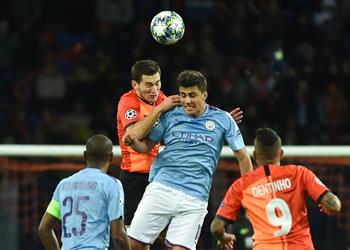 فيرناندينهو أتدرب على مركزي الجديد منذ بداية الموسم