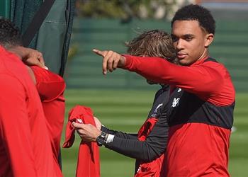 أرنولد أريد أن أكون جيرارد الجديد للأطفال في ليفربول