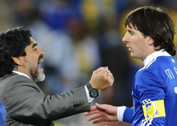 ميسي سعيد بعودة مارادونا للكرة الأرجنتينية ومازال حلمي الاعتزال في بلدي ولكن