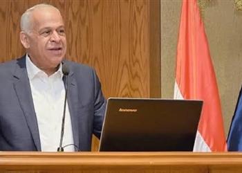 فرج عامر التصويت لـ محمد صلاح واجب قومي سنحتوي غضبه لأنه مازال صغير ا