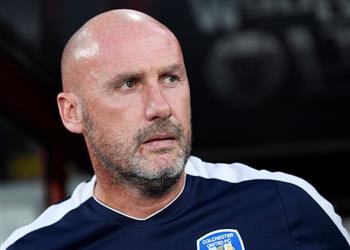 مدرب كولشيستر بعد مفاجأة الإطاحة بتوتنهام من كأس الرابطة كان عمل ا شاق ا