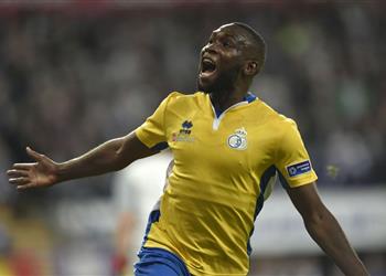 فيديو الوحدة يقهر الفتح بثنائية في الدوري السعودي