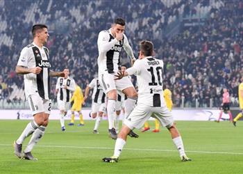 تشكيل يوفنتوس ضد سبال ديبالا ورونالدو يقودان هجوم البيانكونيري