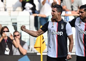 بالفيديو صدارة مؤقته رونالدو يقود يوفنتوس للفوز على سبال استعدادا لإنتر