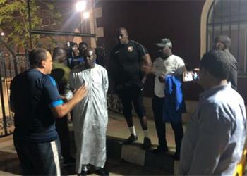 رئيس جينيراسيون فوت يغادر القاهرة بعد فشل مفاوضات أزمة مباراة الزمالك