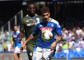 فيديو نابولي يستعيد توازنه في الدوري الإيطالي بتخطي بريشيا