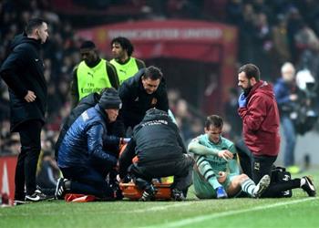 إيمري ي لمح لإمكانية مشاركة مدافع آرسنال أمام مانشستر يونايتد