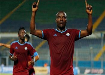 بالفيديو جون أنطوي يتقدم لـ بيراميدز أمام شباب بلوزداد في كأس الكونفدرالية