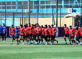 مران الأهلي فايلر يلقى محاضرة فنية للاعبين ويحفز رمضان صبحي وتدريبات خاصة لثلاثي حراسة المرمى