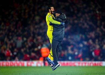 بعد عودته للتدريبات الجماعية كلوب يعلن موعد مشاركة أليسون في المباريات