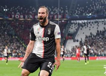 هيجواين فوز هام بعد التعادل أمام أتلتيكو مدريد وتنتظرنا معركة على صدارة الكالتشيو