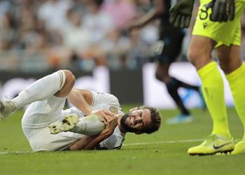 بعد إصابته أمام كلوب بروج صحيفة كتالونية تكشف مدة غياب ناتشو الصادمة عن ريال مدريد