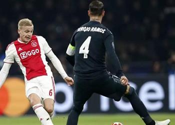 نجم أياكس يصدم ريال مدريد