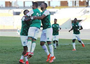 فيديو بثلاث ركلات جزاء المصري يعبر الإسماعيلي في الدوري