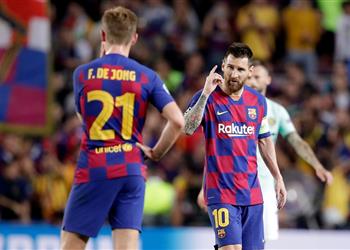 ميسي يشيد بفيدال ويدافع عن بيكيه ويوضح حقيقة وجود أزمة مع جريزمان