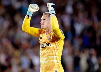 تير شتيجن سواريز أسكت العديد من الأفواه بهدفيه ومع ميسي كل شيء سهل