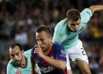 آرثر يرد على انتقادات كونتي أثق إنها ليست ضربة جزاء