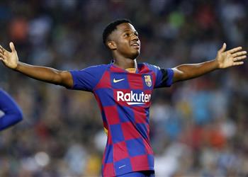 أزمة تعيق المنتخب الإسباني عن استدعاء أنسو فاتي